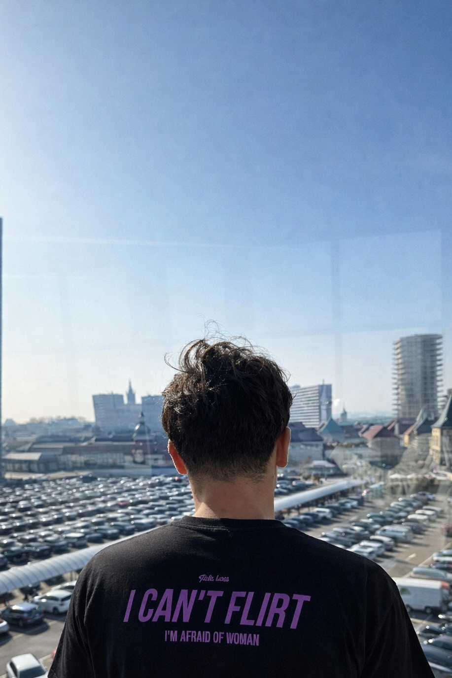 I can‘t Flirt Backprint Shirt